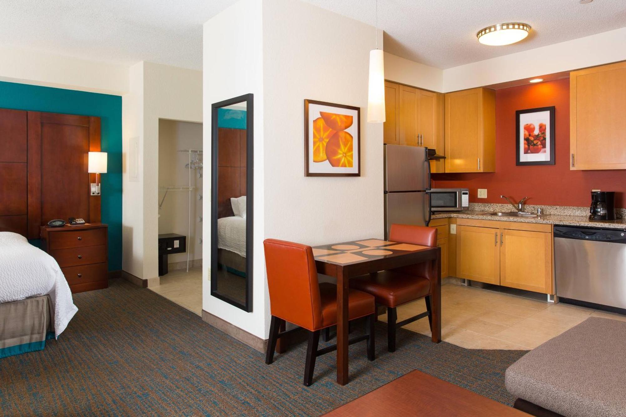 Residence Inn Kansas City Airport Eksteriør billede